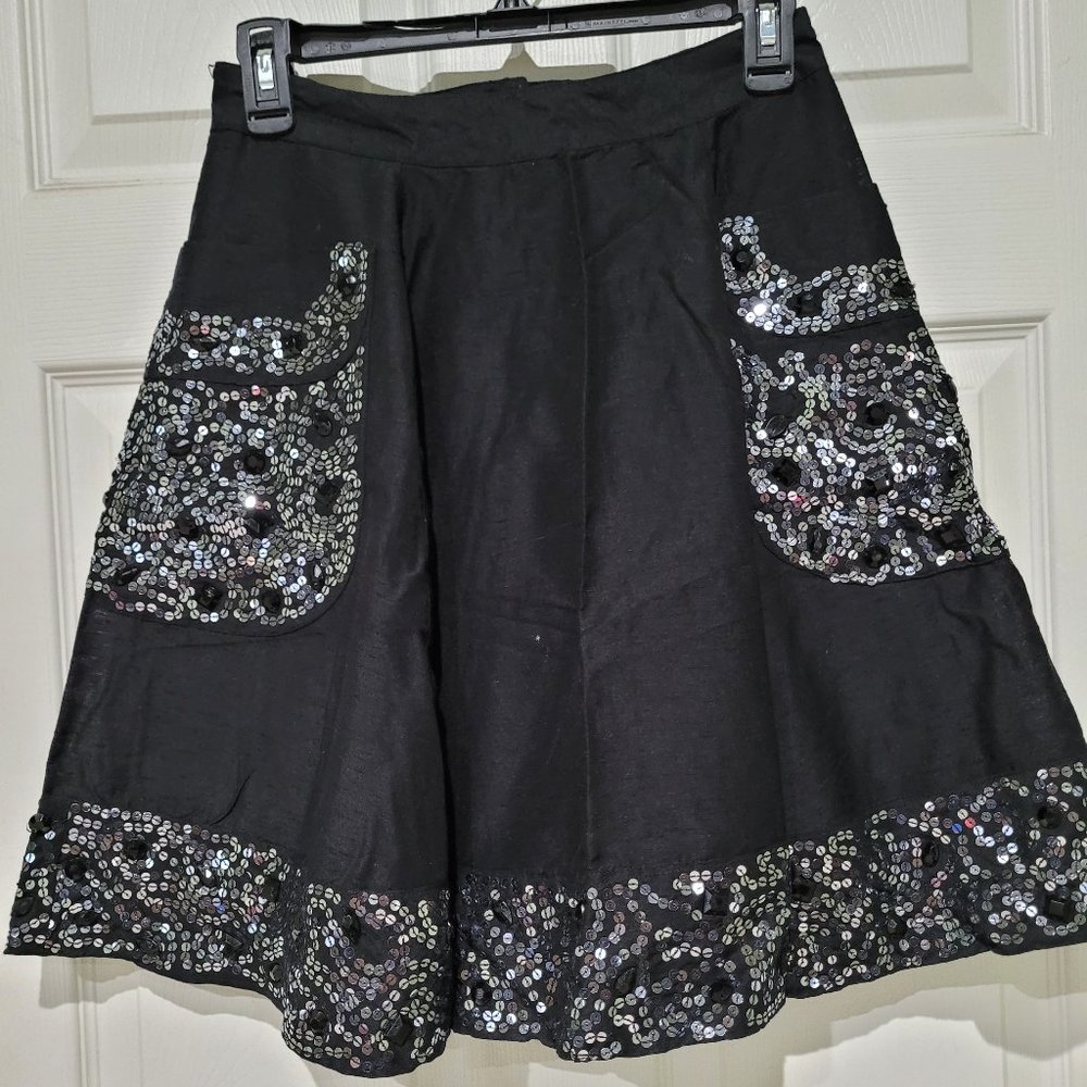 H&M BLACK SEQUINED FLARE SKIRT WITH POCKETS